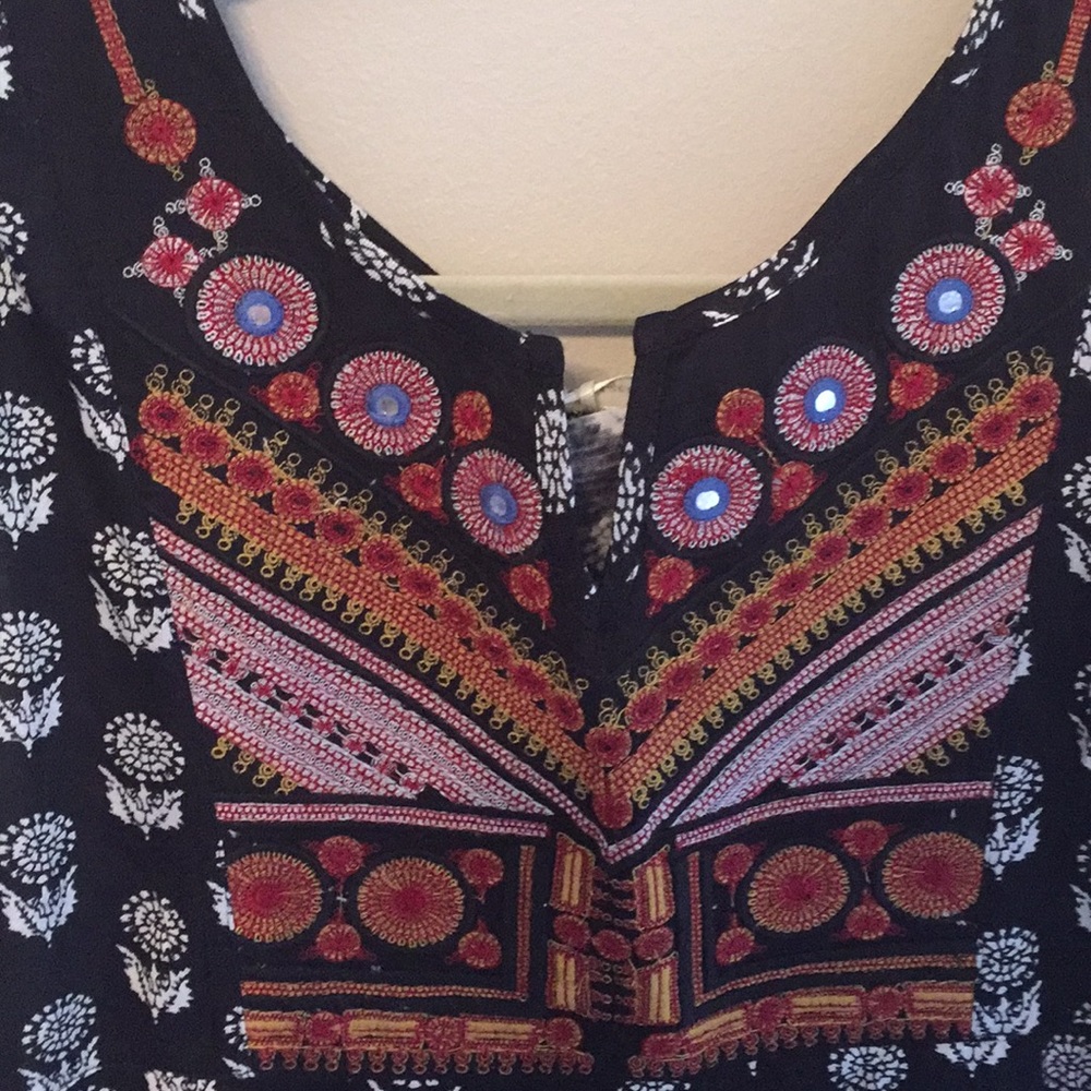 NWT Hazel from Stitch Fix top - Picture 2 of 4